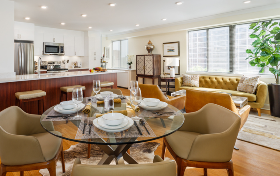 Review of Regency Plaza